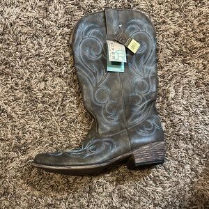 Roper Charcoal Boots with Sky Blue Embroidery